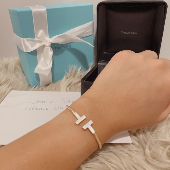 Tiffany T Wire Bangle with White Mother-Of-Pearl in 18k Yellow Gold (Small) - Picture 4 of 5